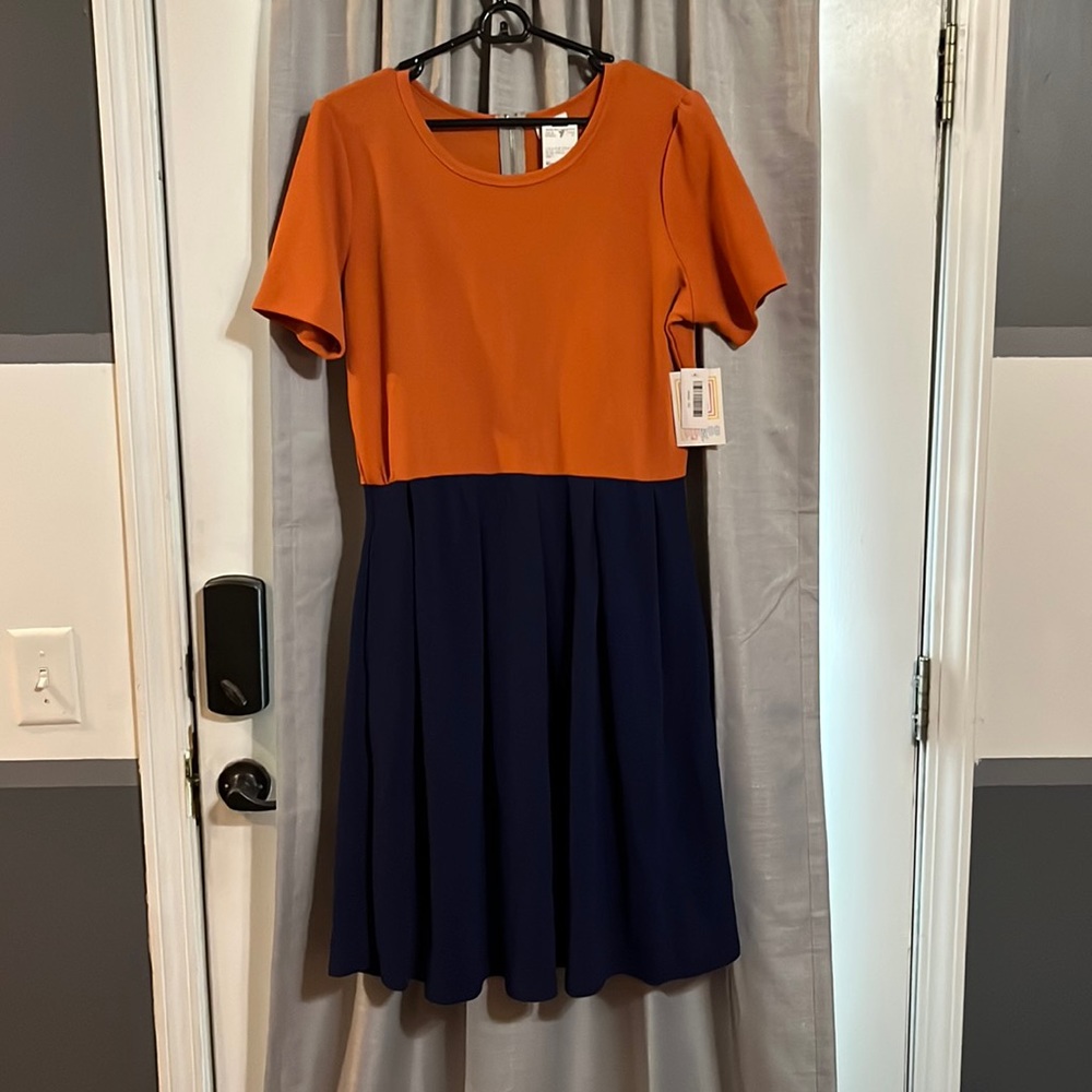 NWT LuLaRoe Orange & Navy 2X Amelia dress